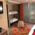 Ξενοδοχείο Cosy Bouillon
