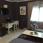 Cosy Ξενοδοχείο