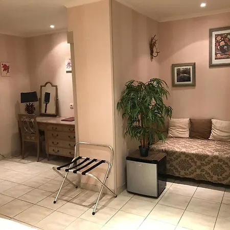 Cosy فندق بوالون