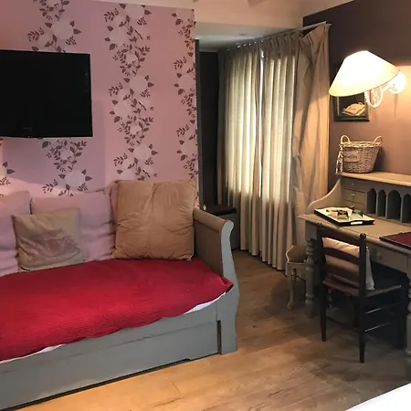 Cosy فندق بوالون